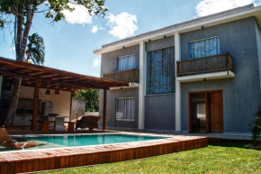 Linda casa com piscina e churrasq em Trancoso BA